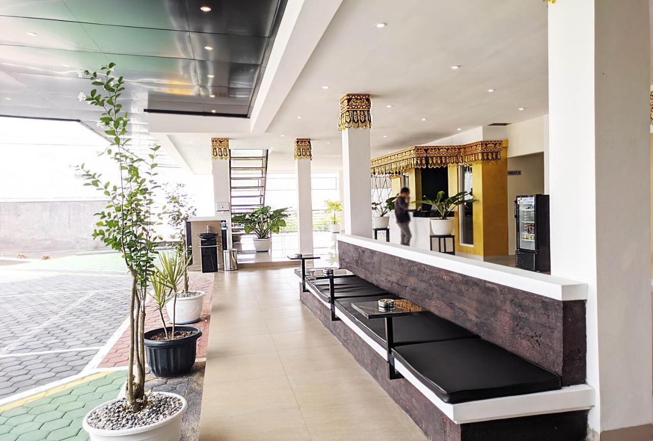 Hotel Syariah Gs Lampung Culture, Bandar Lampung Bagian luar foto